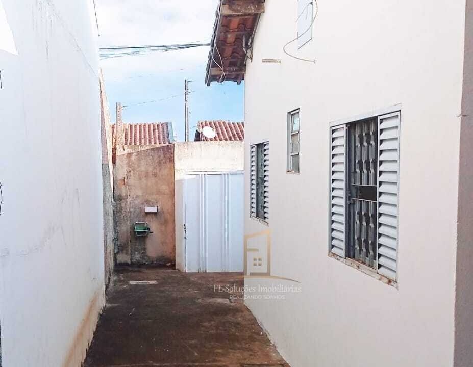 abf1265d-81bb-4f78-96eb-e7f2025a3fef