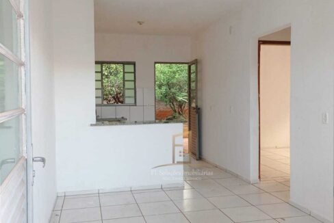 b6de548d-a7b4-4a11-911a-0bd0a3aa1a63