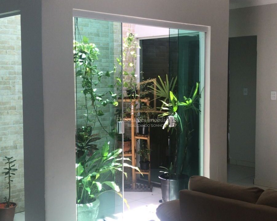 bf84e147-4b69-4fcc-8549-12d81723cef7