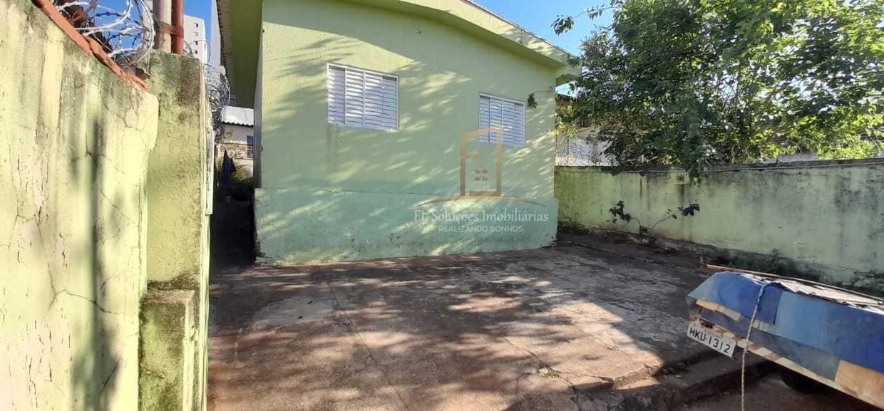 d5549884-b6c0-43c6-8ffa-d189fb76724c