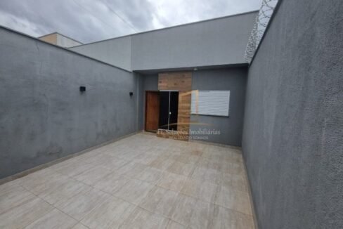 e25e1b6b-5930-4936-9f96-837ea3a2ca27