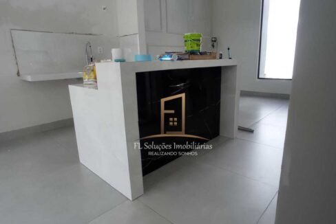 563b362e-1f91-4ec7-9c59-3d41b7583347