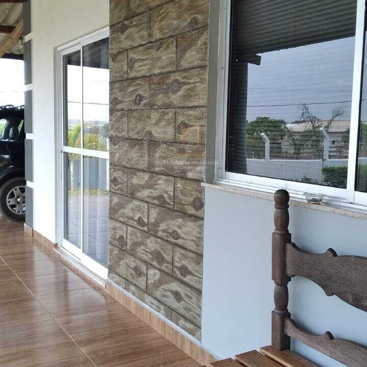 5d8b82bb-7de7-43f2-89e7-cbe04da59fe5