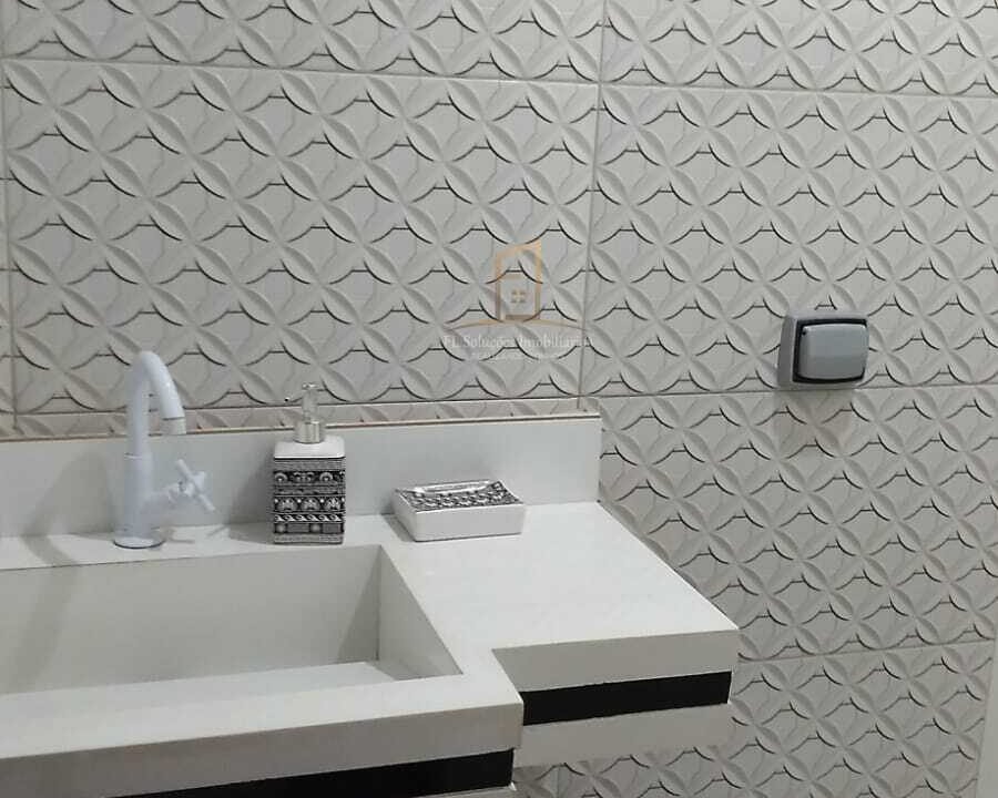 714d7b02-ed0f-48dc-9614-454ee85053cf