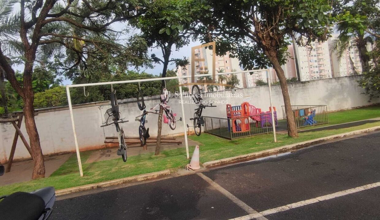 82fb70c2-723b-4ab4-bfa6-2fc689b3c9ca