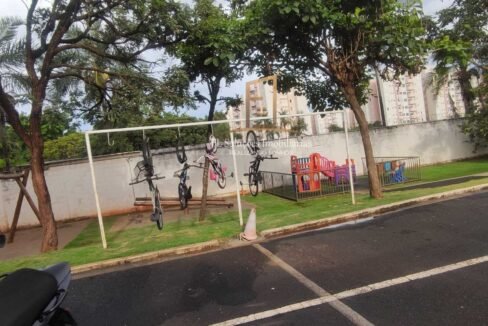 82fb70c2-723b-4ab4-bfa6-2fc689b3c9ca