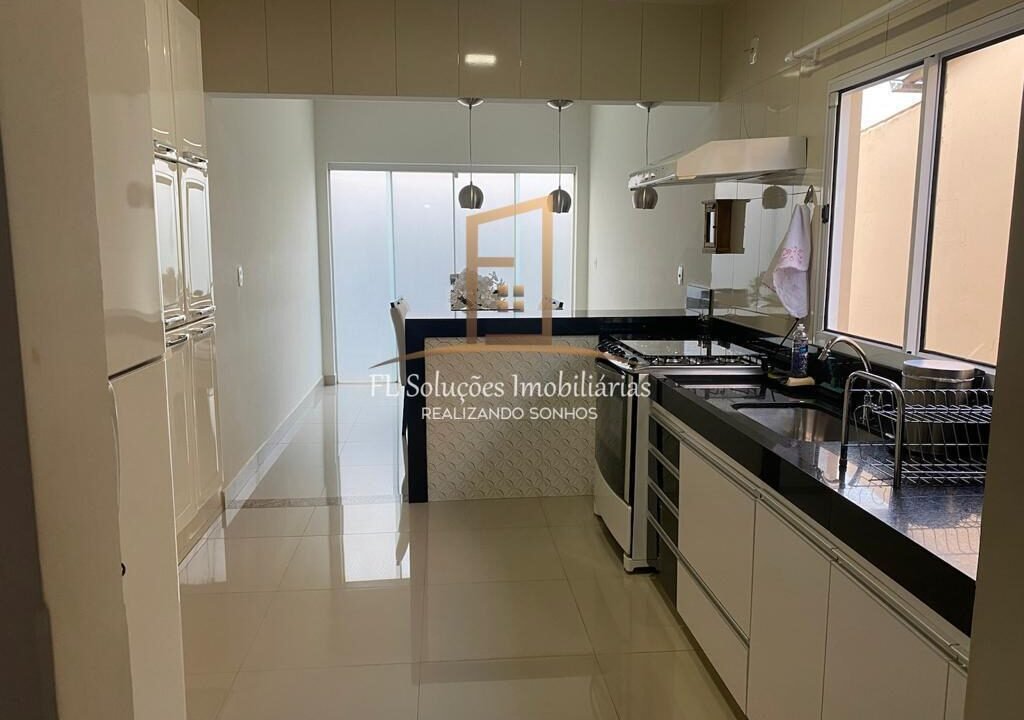 adde4c35-1564-427e-bcf9-4ec6e87d82fb