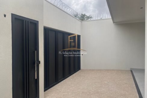 b3e86782-99c6-4fd9-b355-8af7b21876fd