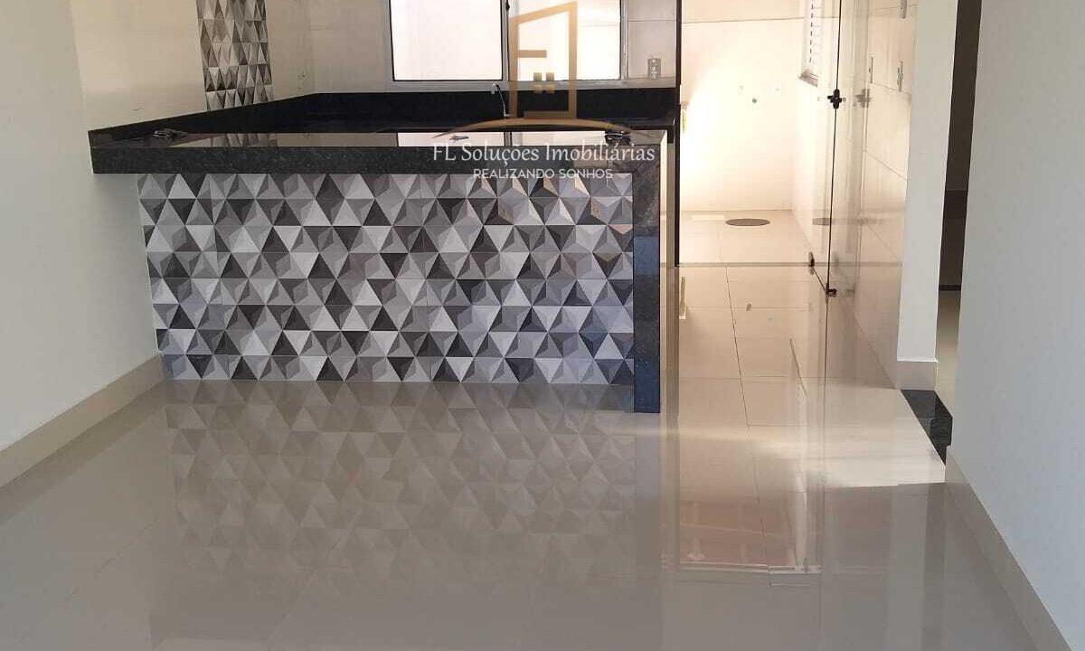 b5a811b2-0091-4f15-9f4d-66e6b37e29c7