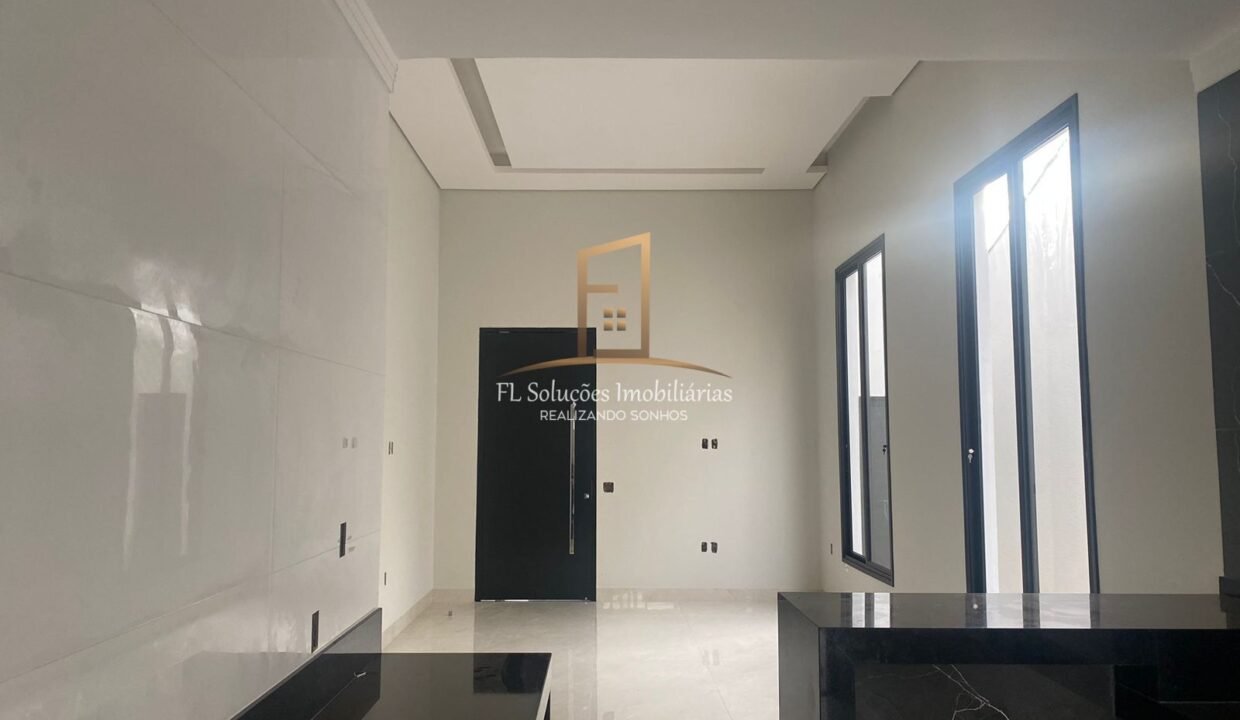 ca3d6162-64bd-4412-b360-c2e70a5d5b08