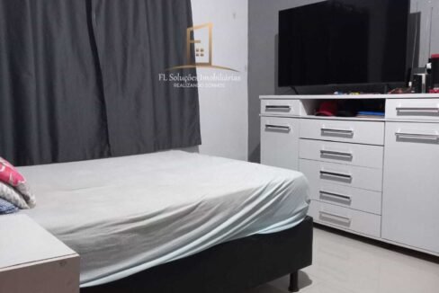 d595a888-00c4-4a7a-b54d-8961b49e2253