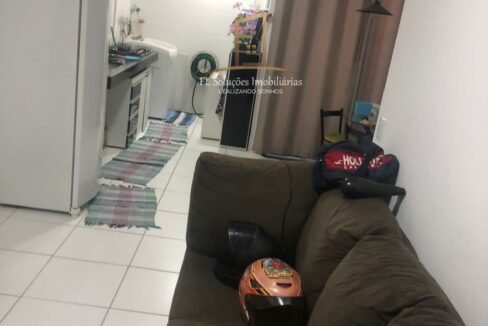 d9fc1406-a18a-48f8-a65b-44b328428bdd