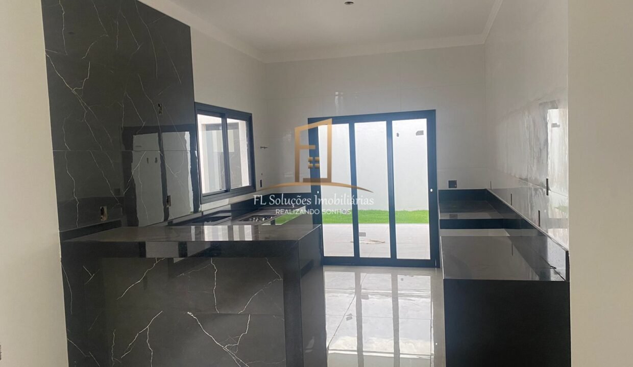 f35f4001-bdfc-4b0e-81d0-181d46375d5f