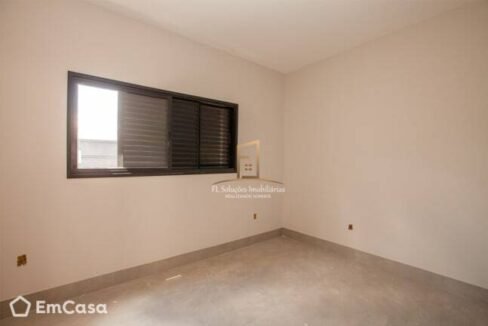 0d54e339-8c39-4e25-973e-46dd81770871