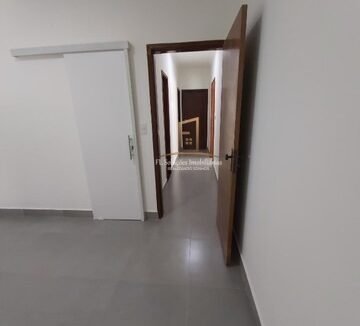 3ac30900-e272-4984-a031-26405577e733