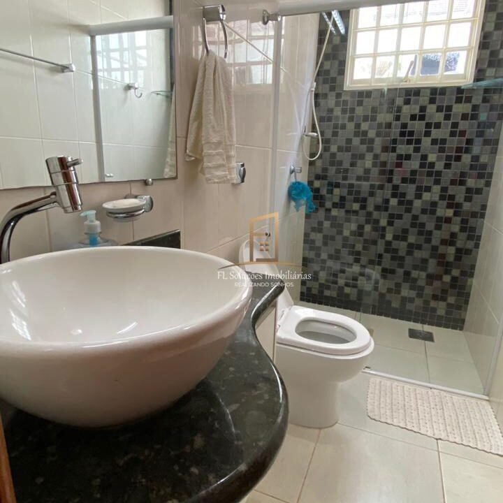 48b41a74-d943-472b-8f05-e05e4e7a6ce7