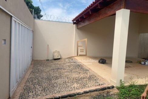 49b58a9c-0ddf-4139-8182-abbfe100f85b