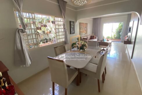 4d34d133-f5a3-4c90-b4be-bee9c1964a93