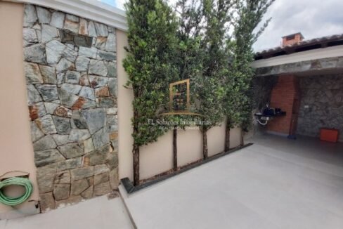 5de68ee6-9338-40de-a471-2826244698fa