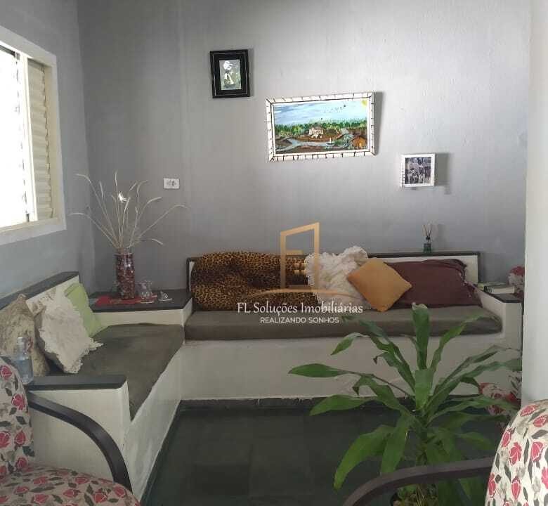 997eac86-c783-46d4-9d01-e552a9b29669