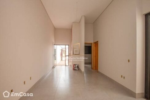 b5d9fca6-f8da-478f-8138-4db11d9769d4