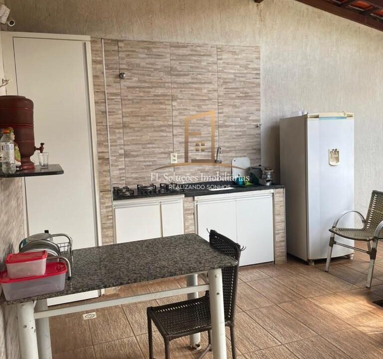 e5a6ac1a-ec0e-4ffe-b054-8c3829c3b884