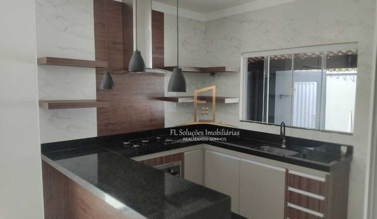 e8539ef0-c2c1-4002-bdfb-fb11a8dadb01