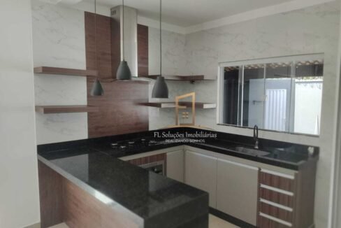 e8539ef0-c2c1-4002-bdfb-fb11a8dadb01