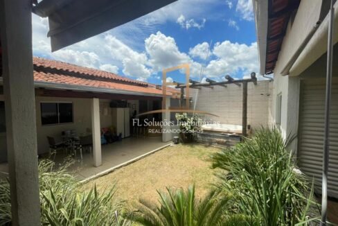 eaf52a0d-809d-4532-9043-1adc7ef24fb6