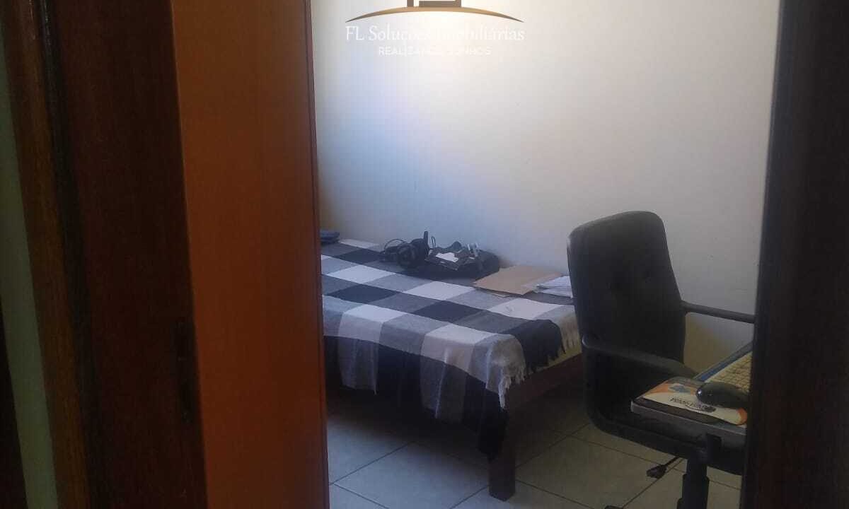 eb8e10d9-fe1e-4604-b75c-f07ad477de3e