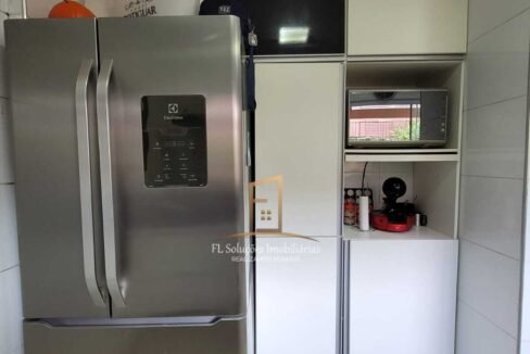 f71f7c8b-f89c-4456-9958-41b82f8c0a27