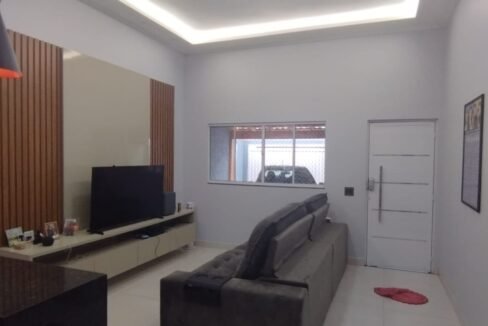 fc63d240-fe91-4fb5-bc10-e534669455e0