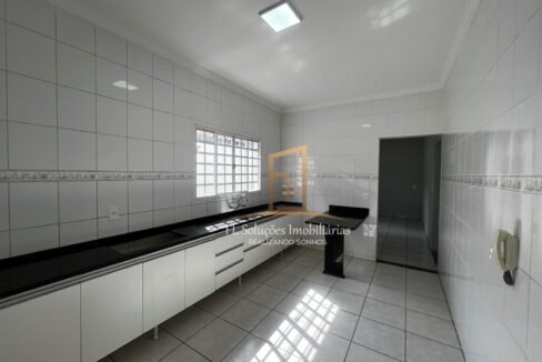 128b2425-5fea-4d94-b3d3-4c5f631fc4c4