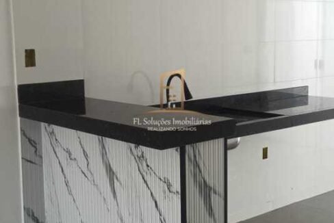 63628470-b877-4b34-88c1-497b2189d3c1