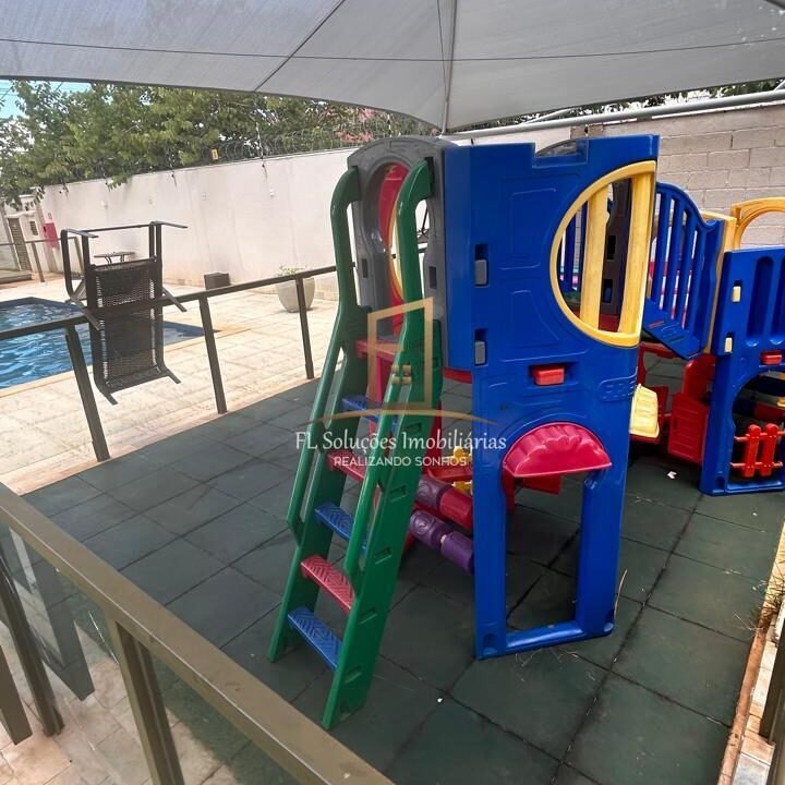 e883e7b6-786e-4cc9-a09c-72278c55f8ab