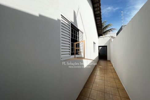 f7ffd6c9-483c-42be-b709-e1133649b4e1