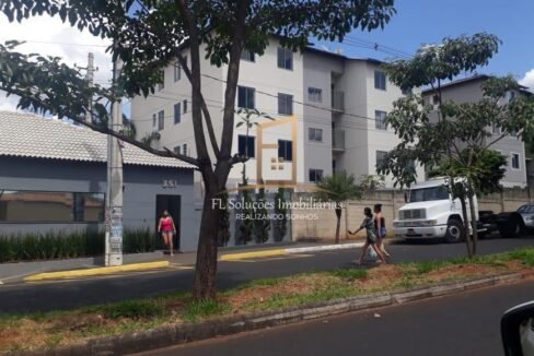 c8311d96-b3d3-4293-90d8-676c865602c1