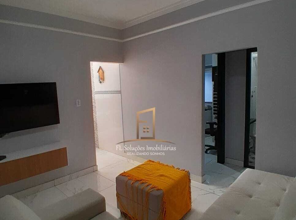 efb3b5c9-a7eb-4898-85b8-591ab829d7df