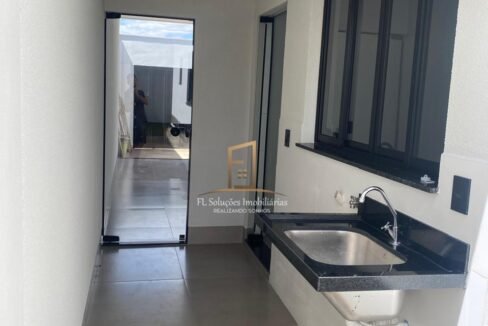 98b3b527-8faa-42bb-85dc-f46e0743ef55