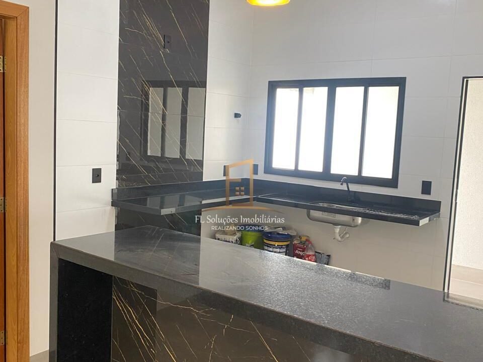 bd648ec6-40b2-408b-9d68-3e2136a648fe