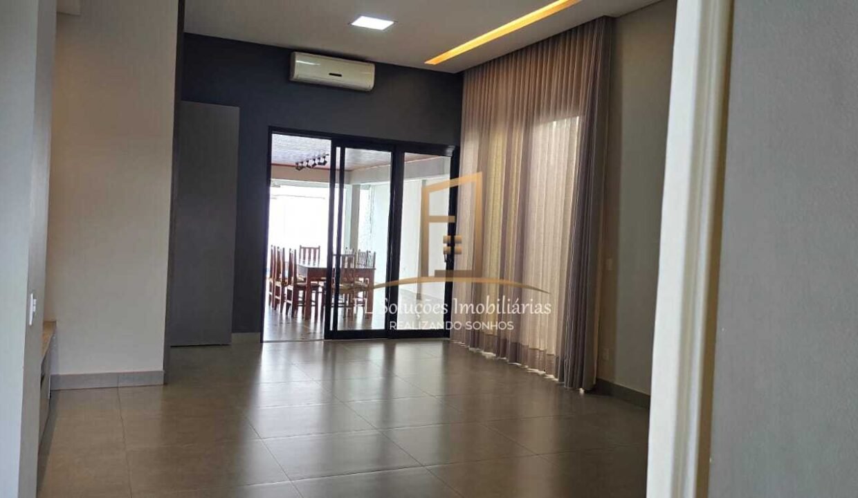 1622868c-1e5f-474c-8780-c73a2e51742b