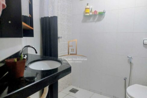 6f10e337-3670-4c43-a132-c69dd4c0c92c