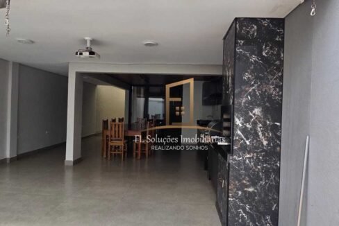 8fc09dce-5295-4093-8399-3de54f74d01b