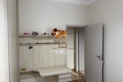 90ff0e33-6286-44e2-a4c5-5a150b0ff8a9