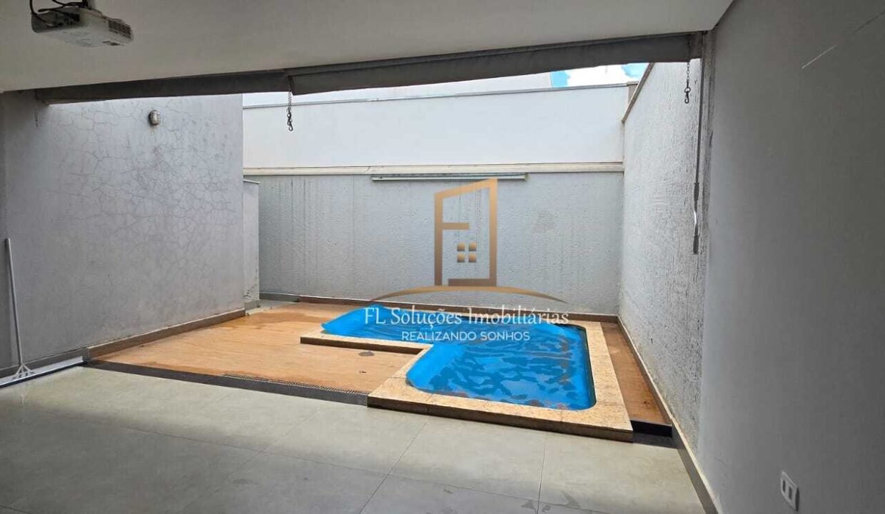 c5c967f1-3e5b-4270-bc23-cab0ba6e225a