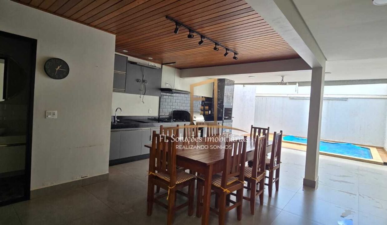 f776ee81-a25c-45e7-a558-35d609e950c1