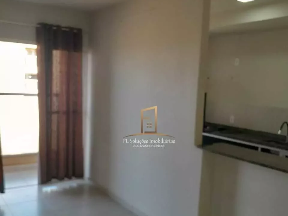 aa07fe7b-4bd2-48a5-8080-31163e0d18a8