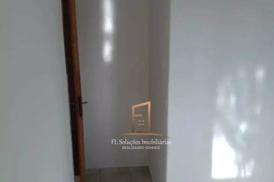 e0e8cf4b-303e-4151-9e07-4131b6f3b28e
